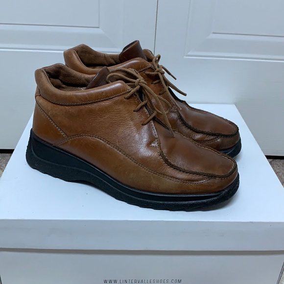 Brown German Booties - Picture 3 of 7